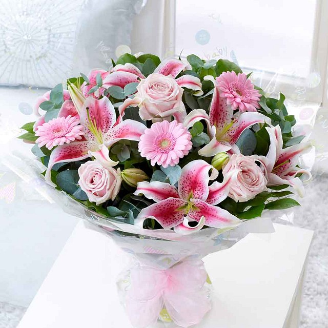 Foto Bouquet de flores Nacimiento Niña